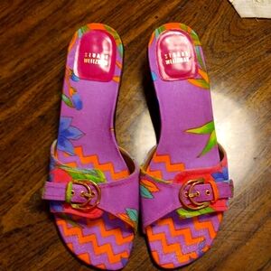 Stuart Weitzman womens slide sandals, Size 10, multicolored with kitten heel.